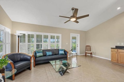 Villa ou maison à vendre à Sarasota, Floride: 3 chambres, 289.3 m2 № 1517801 - photo 12