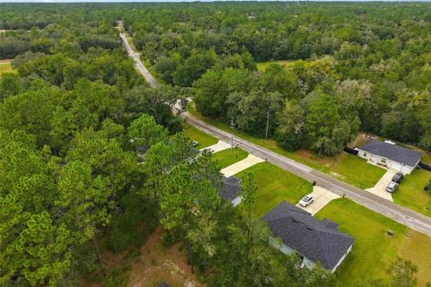 House in Dunnellon, Florida 3 bedrooms, 112.32 sq.m. № 2396341 - photo 26