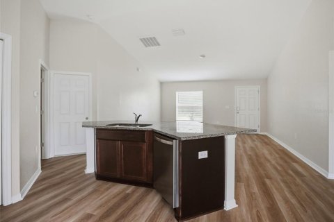 House in Dunnellon, Florida 3 bedrooms, 112.32 sq.m. № 2396341 - photo 9