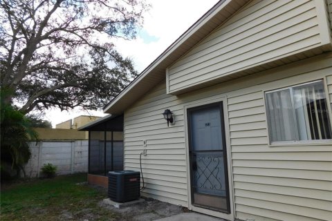 Condo à Kissimmee, Floride, 1 chambre  № 2167766