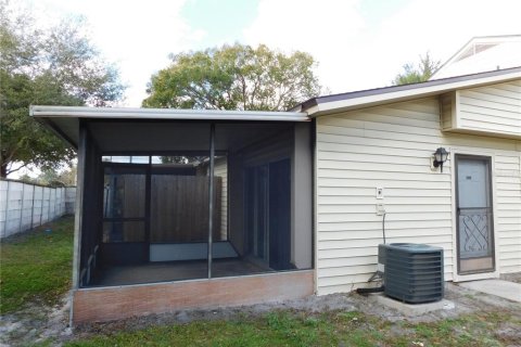Copropriété à louer à Kissimmee, Floride: 1 chambre, 55.28 m2 № 2167766 - photo 16