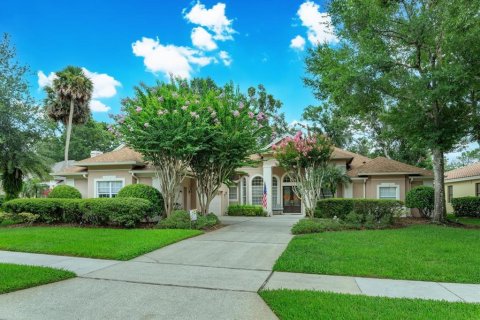 House in Sanford, Florida 4 bedrooms, 300.63 sq.m. № 1849606 - photo 2