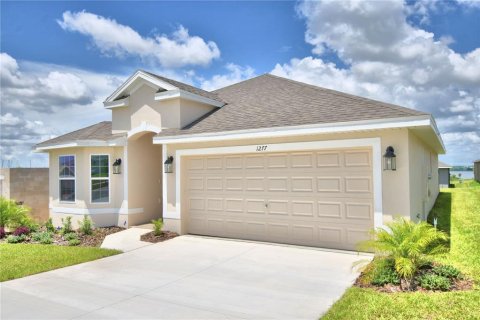 Villa ou maison à vendre à Haines City, Floride: 3 chambres, 140.47 m2 № 1137453 - photo 2
