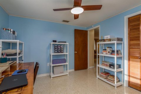 House in Holiday, Florida 2 bedrooms, 80.27 sq.m. № 1910239 - photo 12