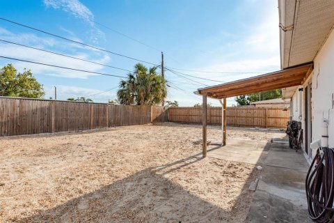 House in Holiday, Florida 2 bedrooms, 80.27 sq.m. № 1910239 - photo 16