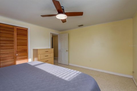 House in Holiday, Florida 2 bedrooms, 80.27 sq.m. № 1910239 - photo 9