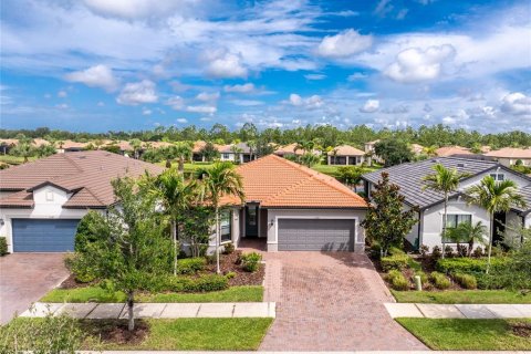 House in North Port, Florida 2 bedrooms, 155.05 sq.m. № 1810153 - photo 1