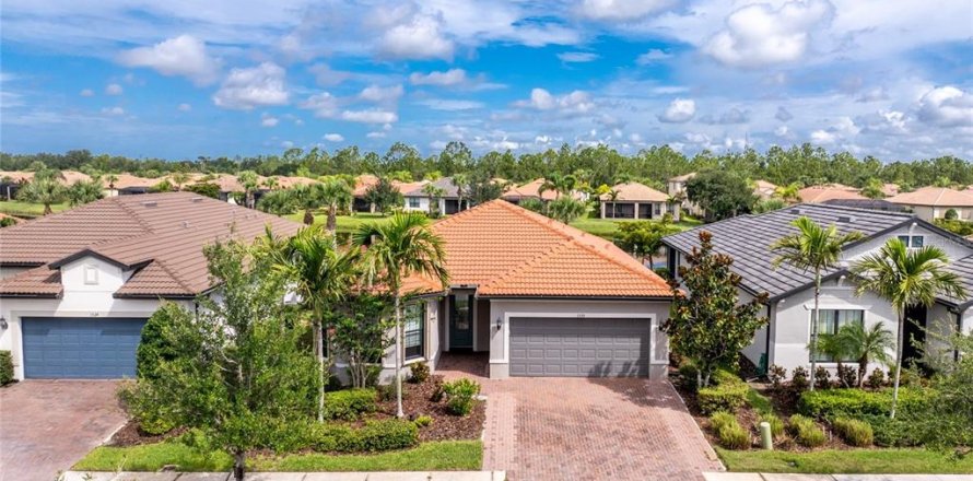 Casa en North Port, Florida 2 dormitorios, 155.05 m2 № 1810153
