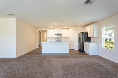 Casa en venta en Palm Coast, Florida, 4 dormitorios, 172.98 m2 № 1717567 - foto 7