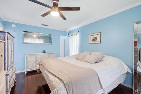 House in Sarasota, Florida 3 bedrooms, 158.21 sq.m. № 2229666 - photo 16