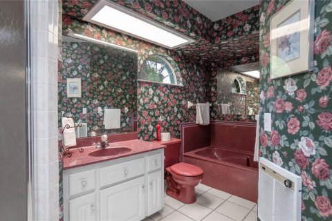 House in Inverness, Florida 3 bedrooms, 172.98 sq.m. № 1628203 - photo 19