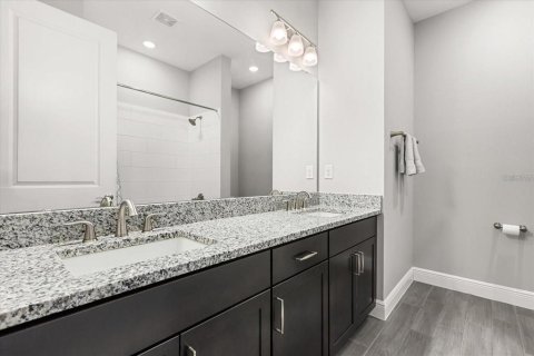 Villa ou maison à louer à DeLand, Floride: 4 chambres, 178.47 m2 № 2299779 - photo 12