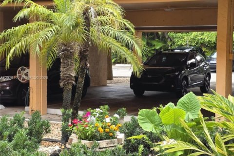 Copropriété à vendre à Plantation, Floride: 1 chambre, 75.72 m2 № 2146488 - photo 8