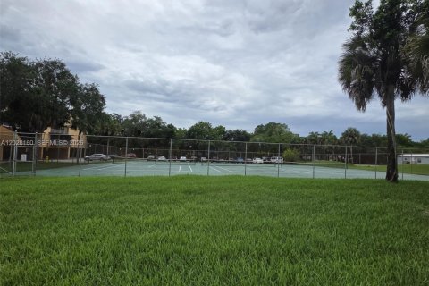 Copropriété à vendre à Plantation, Floride: 1 chambre, 75.72 m2 № 2146488 - photo 15