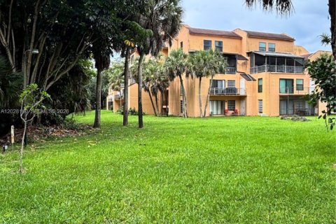 Copropriété à vendre à Plantation, Floride: 1 chambre, 75.72 m2 № 2146488 - photo 18