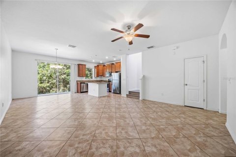 Touwnhouse à louer à Lakeland, Floride: 3 chambres, 133.22 m2 № 2431716 - photo 2