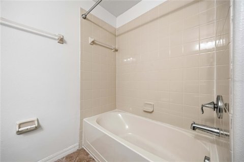 Touwnhouse à louer à Lakeland, Floride: 3 chambres, 133.22 m2 № 2431716 - photo 17