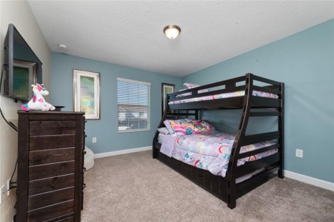 Townhouse in Davenport, Florida 4 bedrooms, 176.7 sq.m. № 1424384 - photo 18