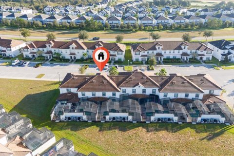Townhouse in Davenport, Florida 4 bedrooms, 176.7 sq.m. № 1424384 - photo 29