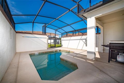 Townhouse in Davenport, Florida 4 bedrooms, 176.7 sq.m. № 1424384 - photo 24