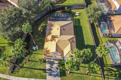 Casa en venta en Kissimmee, Florida, 5 dormitorios, 213.4 m2 № 1636701 - foto 13