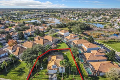 Casa en venta en Kissimmee, Florida, 5 dormitorios, 213.4 m2 № 1636701 - foto 18