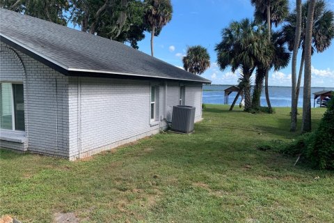 Villa ou maison à vendre à Haines City, Floride: 3 chambres, 214.14 m2 № 2411644 - photo 8