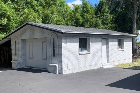 Villa ou maison à vendre à Haines City, Floride: 3 chambres, 214.14 m2 № 2411644 - photo 18