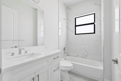 Casa en venta en Naples, Florida, 3 dormitorios, 179.77 m2 № 2268806 - foto 22
