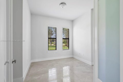 Casa en venta en Naples, Florida, 3 dormitorios, 179.77 m2 № 2268806 - foto 15