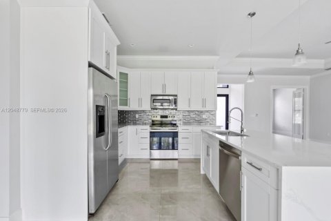 Casa en venta en Naples, Florida, 3 dormitorios, 179.77 m2 № 2268806 - foto 11