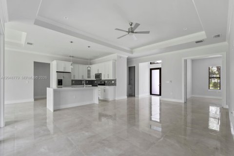 Casa en venta en Naples, Florida, 3 dormitorios, 179.77 m2 № 2268806 - foto 5