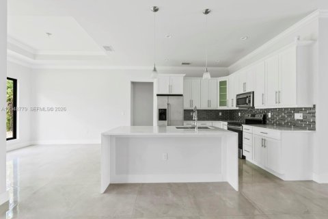 Casa en venta en Naples, Florida, 3 dormitorios, 179.77 m2 № 2268806 - foto 8