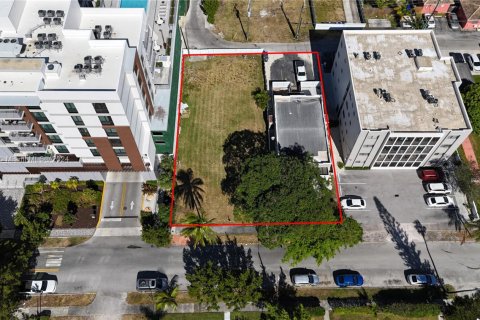 Commercial property in Hollywood, Florida № 1875242 - photo 7