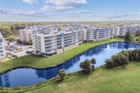 Copropriété à vendre à Largo, Floride: 3 chambres, 146.41 m2 № 1791733 - photo 3