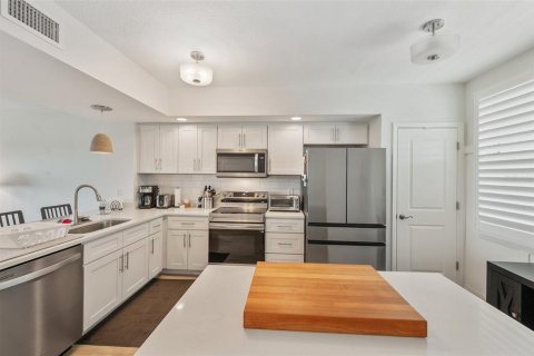 Copropriété à vendre à Largo, Floride: 3 chambres, 146.41 m2 № 1791733 - photo 18