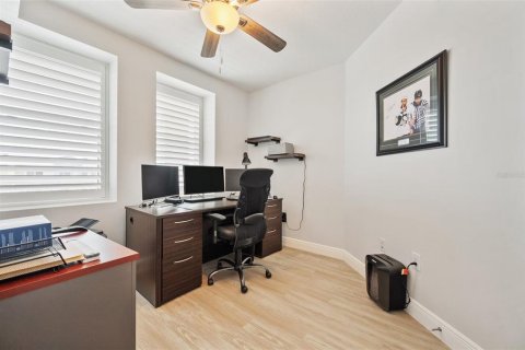Copropriété à vendre à Largo, Floride: 3 chambres, 146.41 m2 № 1791733 - photo 19