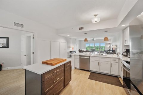 Copropriété à vendre à Largo, Floride: 3 chambres, 146.41 m2 № 1791733 - photo 6