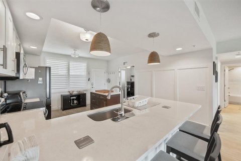 Copropriété à vendre à Largo, Floride: 3 chambres, 146.41 m2 № 1791733 - photo 14