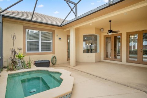House in Orlando, Florida 4 bedrooms, 229 sq.m. № 2284401 - photo 30