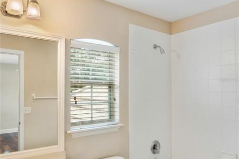 House in Orlando, Florida 4 bedrooms, 229 sq.m. № 2284401 - photo 26