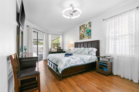 Купить виллу или дом в Тампа, Флорида 10 комнат, 176.24м2, № 2147957 - фото 26