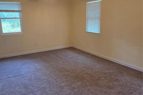 Apartamento en alquiler en Plant City, Florida, 3 dormitorios, 136.19 m2 № 2277265 - foto 4