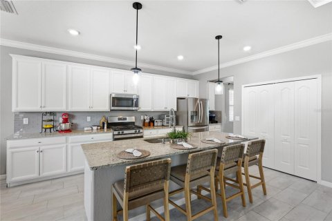 Villa ou maison à vendre à Bradenton, Floride: 5 chambres, 314.2 m2 № 2142794 - photo 17