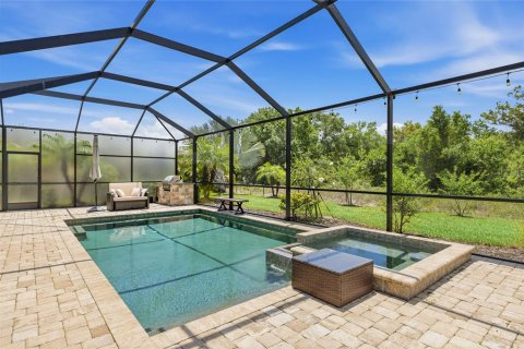 Villa ou maison à vendre à Bradenton, Floride: 5 chambres, 314.2 m2 № 2142794 - photo 2