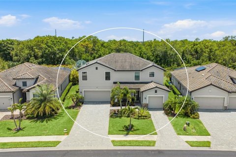 Villa ou maison à Bradenton, Floride 5 chambres, 314.2 m2 № 2142794