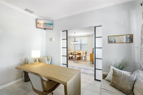 Villa ou maison à vendre à Bradenton, Floride: 5 chambres, 314.2 m2 № 2142794 - photo 12