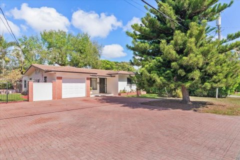 Купить виллу или дом в Майами, Флорида 3 спальни, 147.62м2, № 1779455 - фото 26