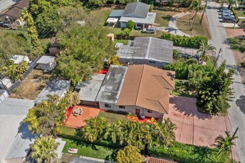 Купить виллу или дом в Майами, Флорида 3 спальни, 147.62м2, № 1779455 - фото 24