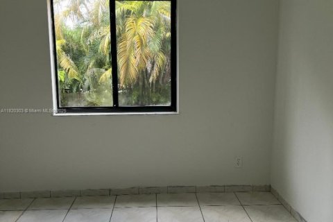 Купить виллу или дом в Майами, Флорида 3 спальни, 147.62м2, № 1779455 - фото 20